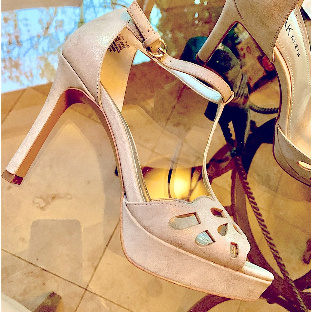 Anne Klein high heeled sandals